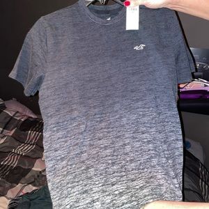 BRAND NEW MENS HOLLISTER T SHIRT